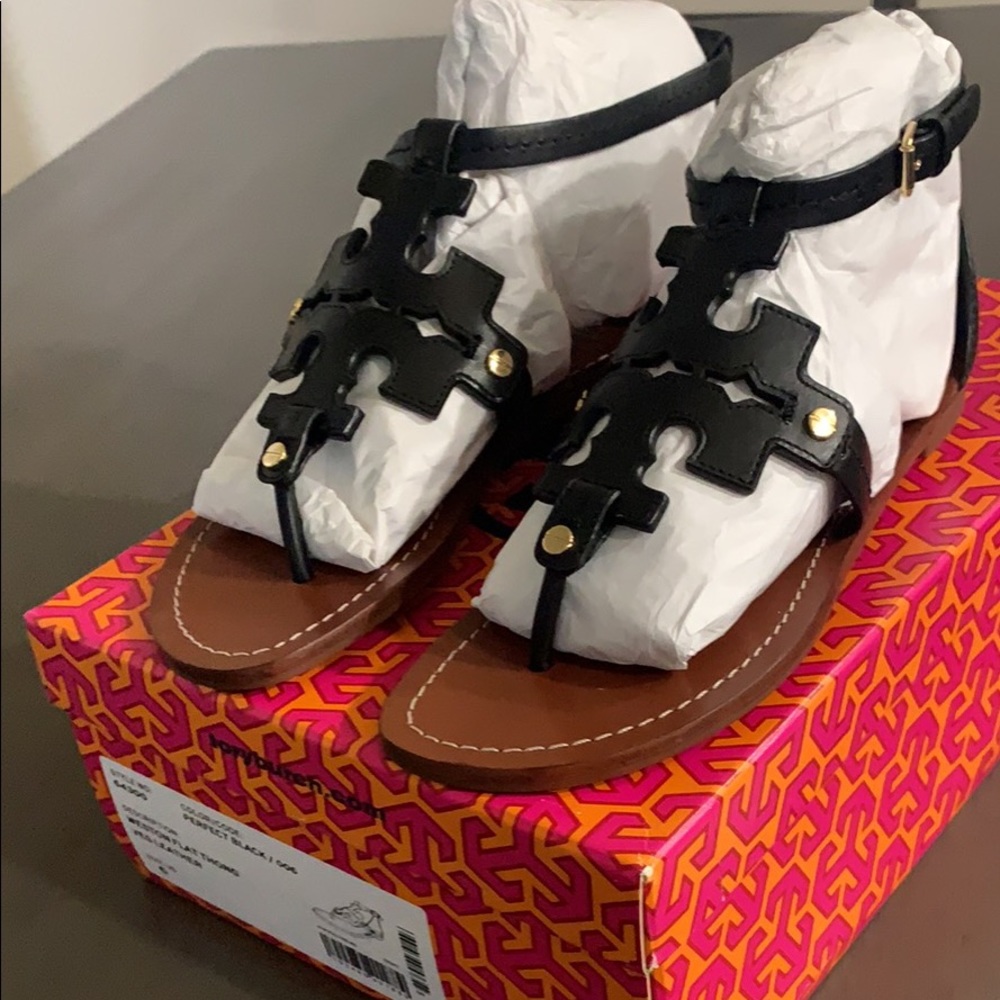 Tory Burch black Sandals size 6